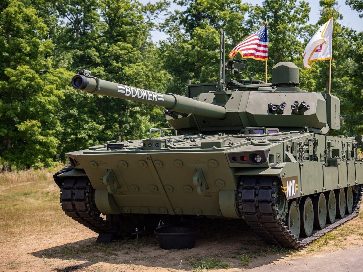 2人の英雄に因んで名付けられた、アメリカ軍の最新戦闘車「m10 ブッカー」