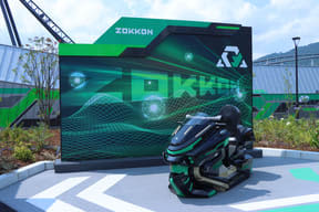 富士急ハイランドの新コースター「zokkon」に乗ってみた！ 前のめりでバイクに乗りサーキットを激しく疾走!!【主観視点動画あり】