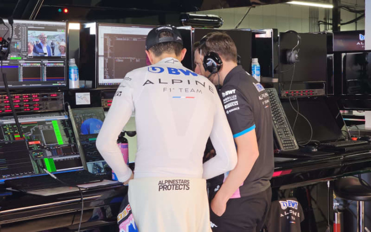 アルピーヌf1、ルノーの歴史を引き継いだ英仏連合チームで奮闘中 日本グランプリ開催中のピットを見学してきた