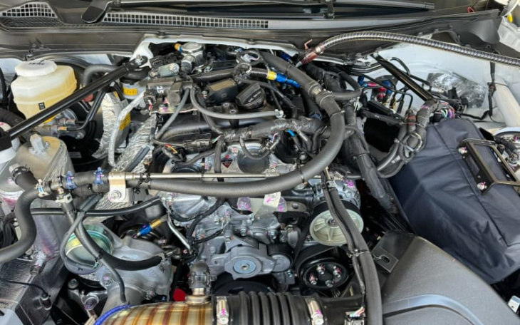 トヨタ、スーパー耐久のgr86を直列3気筒1.6リッターターボに変更 grヤリス搭載エンジンを縦置きして新型6速mtと組み合わせ